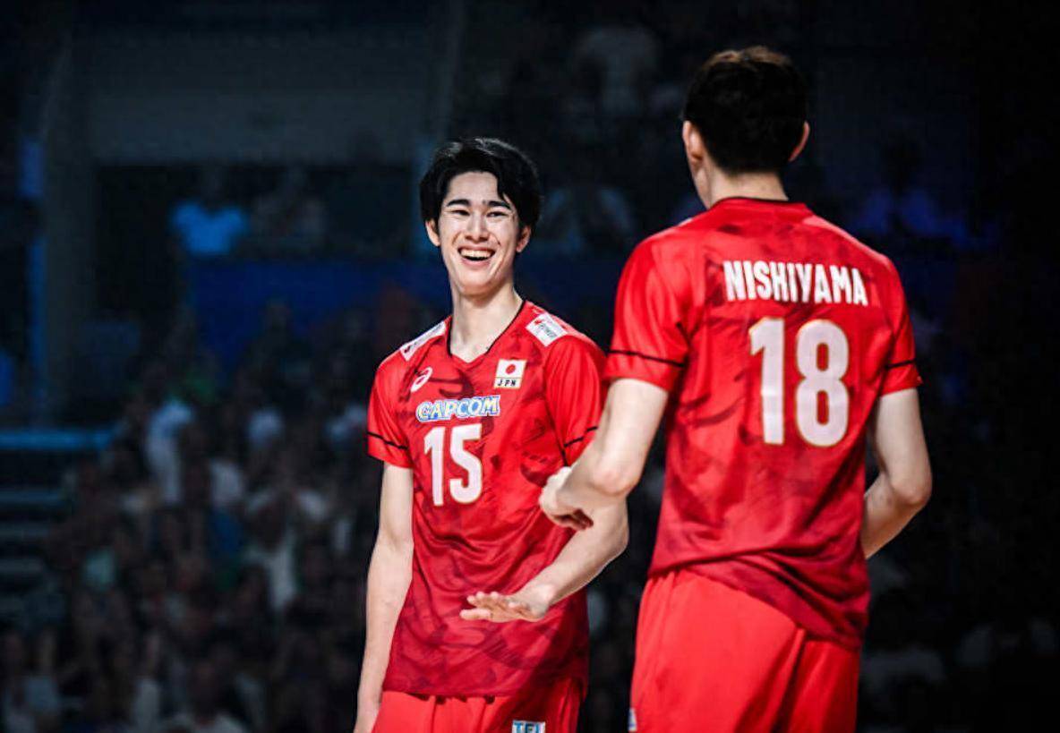 爱游戏体育app下载日本队引发争议！，莱万多夫斯基官方宣布刷新纪录新规上演精彩一战的简单介绍